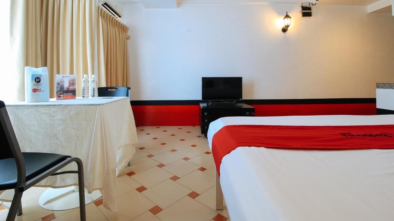 Reddoorz At The Providence Tower Hotel Manila Exterior photo